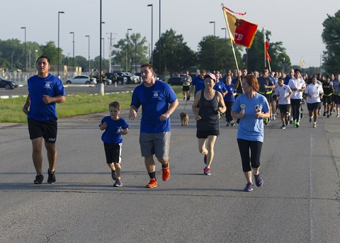 Gold Star and surviving families and friends led the Fourth Annual Gamberi and Gold Star Family Memorial Run at Fort Campbell, Ky., July 10. The run is hosted by the 101st Special Troops Battalion, 101st Sustainment Brigade, 101st Airborne Division (Air Assault), to commemorate five 101st STB Soldiers who were killed during an insider attack at Forward Operating Base Gamberi, Laghman Province, Afghanistan, on April 16, 2011. (Sgt. 1st Class Mary Rose Mittlesteadt, 101st Sustainment Brigade, 101st Airborne Division (Air Assault) Public Affairs)