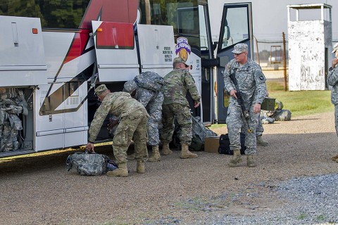 Soldiers from 2nd Brigade Combat Team, 101st Airborne Division arrive at Fort Polk, LA. Strike Brigade will participate in a 30-day training exercise at Joint Readiness Training Center. (U.S. Army Staff Sgt. Terrance D. Rhodes, 2nd Brigade Combat Team, 101st Airborne Division (Air Assault) Public Affairs)