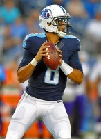 Tennessee Titans quarterback Marcus Mariota (8) looks for a receiver during the first half against   the Minnesota Vikings at Nissan Stadium. (Christopher Hanewinckel-USA TODAY Sports)