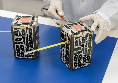 NASA Small Satellites to Demonstrate Swarm Communications and Autonomy. (NASA) NASA Small Satellites to Demonstrate Swarm Communications and Autonomy. (NASA)