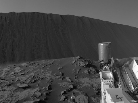 This view from NASA's Curiosity Mars Rover shows the downwind side of a dune about 13 feet high within the Bagnold Dunes field on Mars. (NASA/JPL-Caltech)