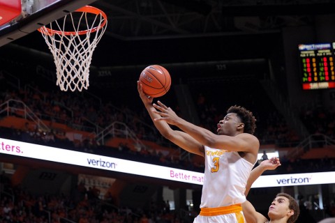 Tennessee Volunteers guard Robert Hubbs III (3) goes to the basket against the Texas A&M Aggies during the first half at Thompson-Boling Arena. (Randy Sartin-USA TODAY Sports)
