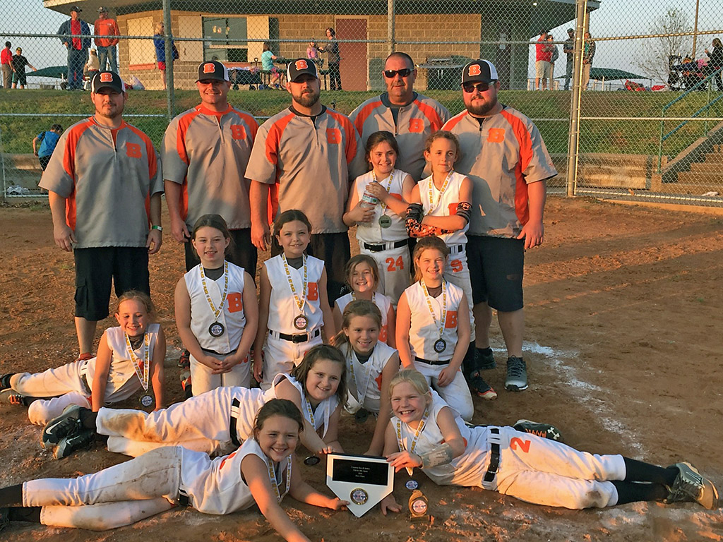 TN Bash win 8U Softball Tournament title at Heritage Park Clarksville