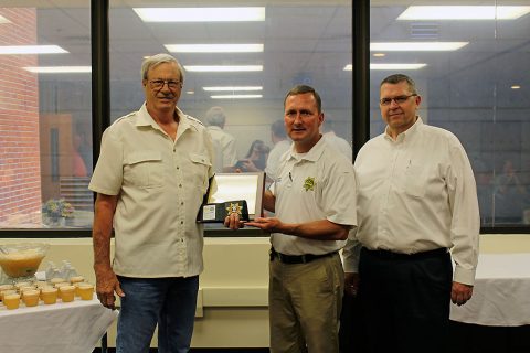 Erle Crockarell, Sheriff John Fuson, Chief John Smith Erle Crockarell, Sheriff John Fuson, Chief John Smith
