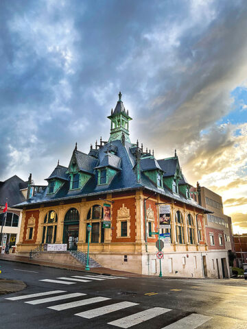 Customs House Museum and Cultural Center