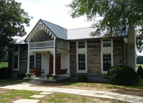 The Bon Aqua Hideaway Farm in Hickman County is now open to the public.