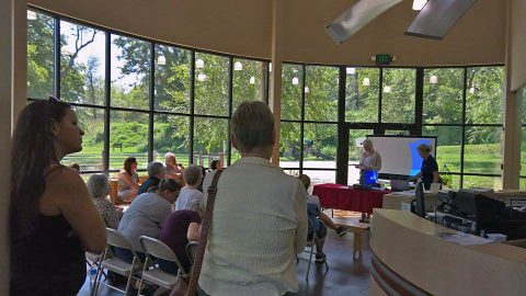 Austin Peay Students learning about Fort Defiance from local historians.