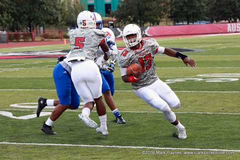 Austin Peay freshman quarterback #13 jaVaughn Craig.