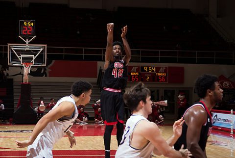 Austin Peay Basketball senior Kenny Jones scored 25 points Friday night against Sewanne. (APSU Sports Information)