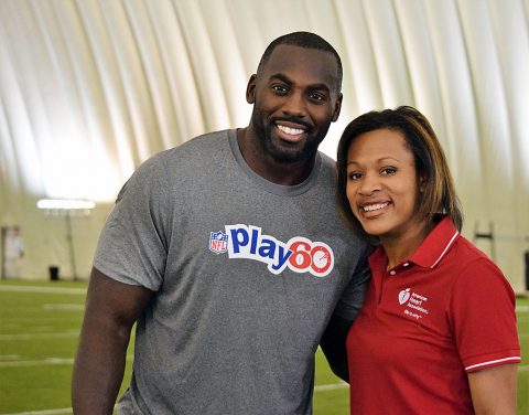 Whitney Mercilus from the Houston Texans and AHA volunteer Mercedes Carnethon, Ph.D. will teach students the science behind cardio and strength exercises that NFL players use to stay fit and active during the NFL PLAY 60 Challenge Virtual Field Trip. (American Heart Association)