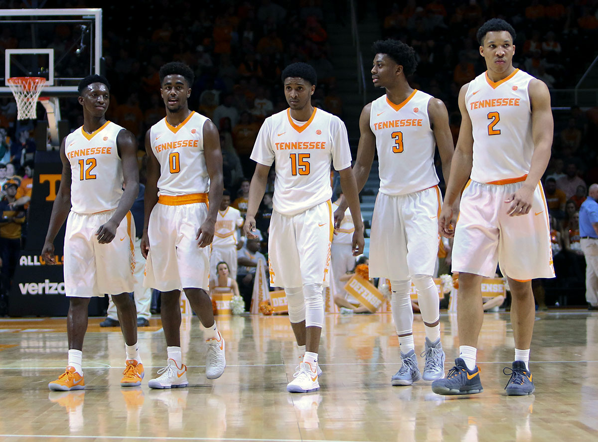 Tennessee Vols fall at home to Arkansas Razorbacks, 82-78 - Clarksville