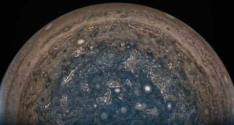 NASA's Juno spacecraft soared directly over Jupiter's south pole when JunoCam acquired this image on February 2, 2017 at 6:06 a.m. PT (9:06 a.m. ET), from an altitude of about 62,800 miles (101,000 kilometers) above the cloud tops. (NASA) NASA's Juno spacecraft soared directly over Jupiter's south pole when JunoCam acquired this image on February 2, 2017 at 6:06 a.m. PT (9:06 a.m. ET), from an altitude of about 62,800 miles (101,000 kilometers) above the cloud tops. (NASA)