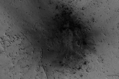 NASA's Mars Reconnaissance Orbiter has been observing Mars since 2006, enabling it to document many types of changes, such as the way winds alter the appearance of this recent impact site. (NASA/JPL-Caltech/Univ. of Arizona) NASA's Mars Reconnaissance Orbiter has been observing Mars since 2006, enabling it to document many types of changes, such as the way winds alter the appearance of this recent impact site. (NASA/JPL-Caltech/Univ. of Arizona)