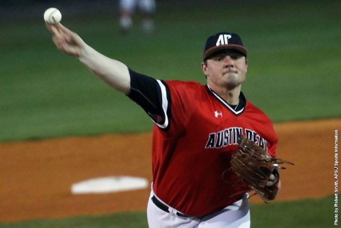 Austin Peay Baseball starts OVC season with 8-4 win over Jacksonville State at Raymond C. Hand Park. (APSU Sports Information) Austin Peay Baseball starts OVC season with 8-4 win over Jacksonville State at Raymond C. Hand Park. (APSU Sports Information)