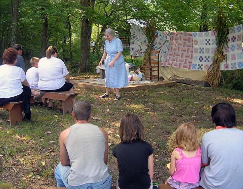 Land Between the Lakes Story Telling at the Homeplace