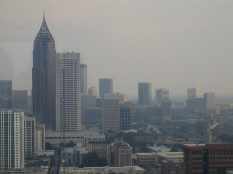 Looking through smog in downtown Atlanta from midtown. (CC BY-SA 2.0, by Flickr user Ben Ramsey)