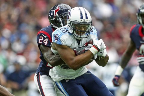 Tennessee Titans wide receiver Rishard Matthews (18) makes a reception during the second quarter against the Houston Texans at NRG Stadiumon Oct. 1, 2017. (Troy Taormina-USA TODAY Sports)