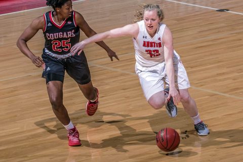 Austin Peay Women's Basketball junior guard Falon Baker led the Govs with nine points in loss to SIU Edwardsville Thursday night. (APSU Sports Information)