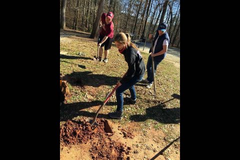 APSU Students work with Park Rangers at Indian Springs State Park during Winter Break.