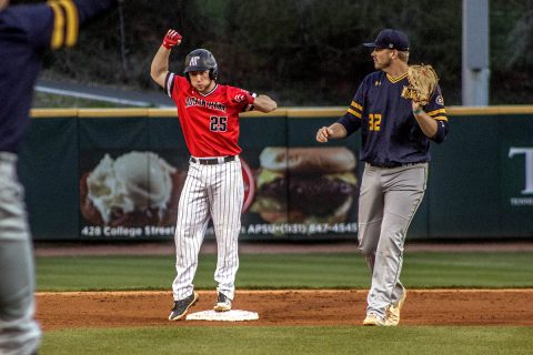 Austin Peay unable to beat Kansas State Tuesday night, despite racking up 18 hits. (APSU Sports Information)