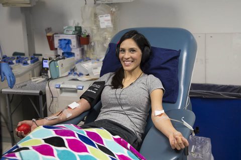 Charlotte Tennessee community encouraged to give blood.  (Amanda Romney, American Red Cross)