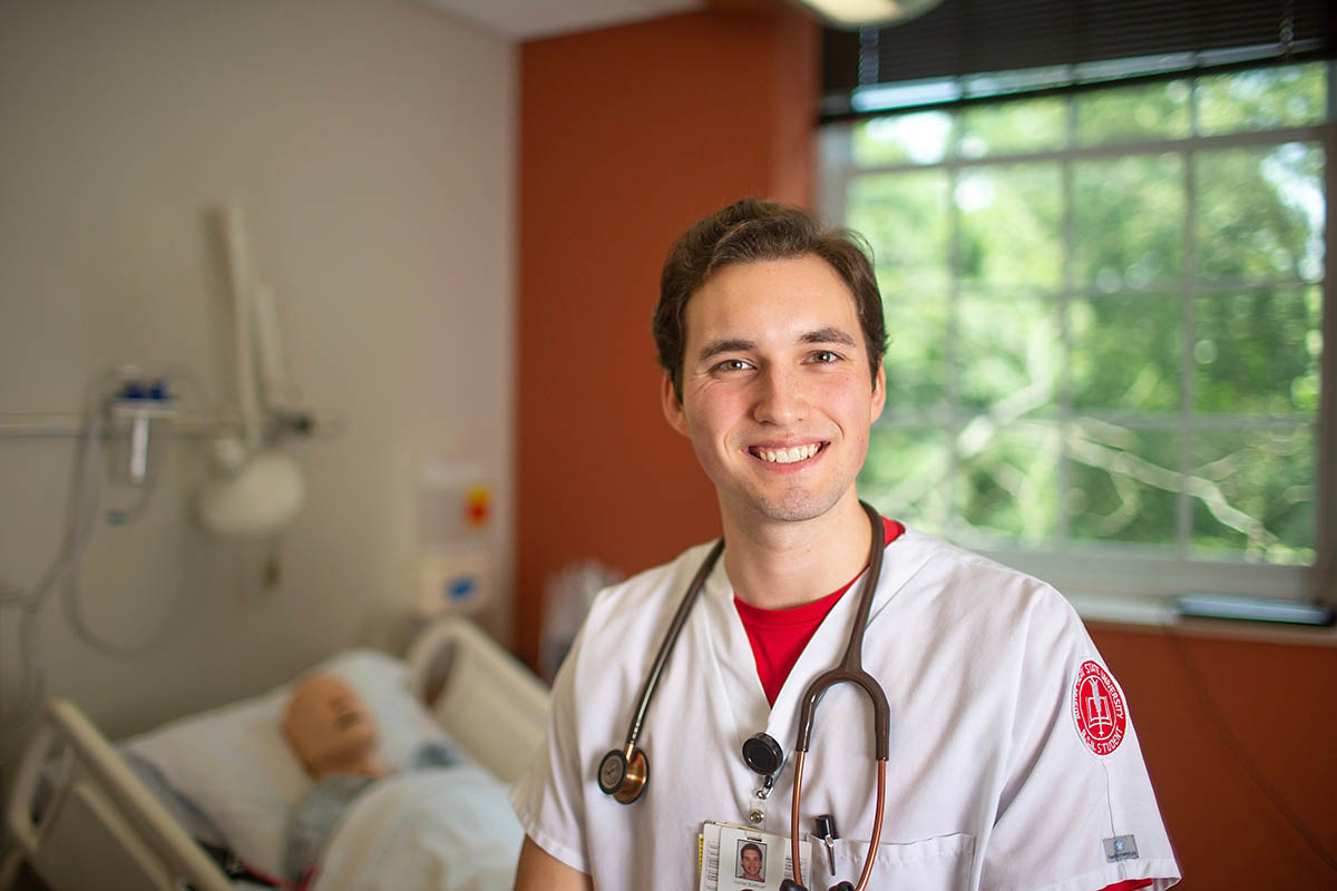 Austin Peay State University nursing student Hunter Burkhart won Vanderbilt University Medical Center's Credo Award in the critical care track during a summer internship at the hospital. (Denzil Wyatt)