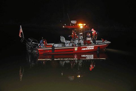 Clarksville Fire Rescue and Montgomery County Search and Rescue search for the man that jumped into the river. (Jim Knoll, CPD)