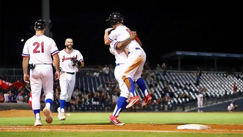 Boog Powell's Walk-Off Bunt Gives Nashville Sounds The Come-From-Behind Win Fresno Grizzlies. (Nashville Sounds)