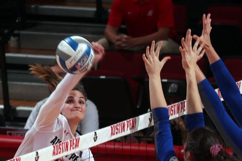 Austin Peay Women's Volleyball senior Cecily Gable had a career high 24 kills against SIU Edwardsville Saturday at the Dunn Center. (APSU Sports Information)