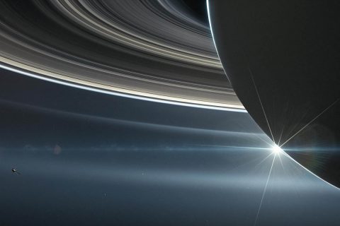 Illustration: NASA's Cassini spacecraft in orbit around Saturn. (NASA/JPL-Caltech Credit: NASA/JPL-Caltech)