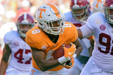 Tennessee Volunteers running back Ty Chandler (8) runs the ball against the Alabama Crimson Tide during the first half at Neyland Stadium. (Randy Sartin-USA TODAY Sports)