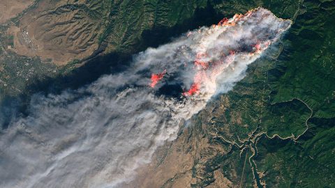 An image of the Camp Fire in Butte County, California, on Nov. 8, 2018, from the Landsat 8 satellite. (USGS/NASA/Joshua Stevens)