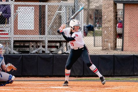 Austin Peay Softball beats UT Martin 3-2 and 4-1 Friday keeping OVC Title hopes alive heading into Sunday doubleheader at SIU Edwardsville. (APSU Sports Information)