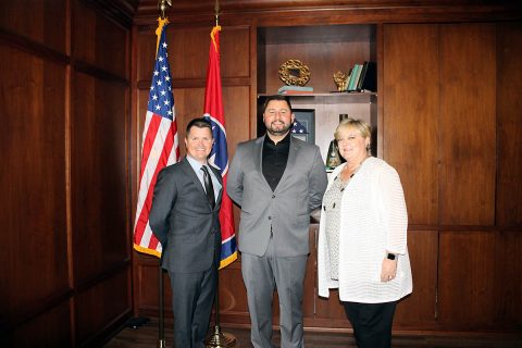 (L to R) Vasilios Kapogianis, President & CEO of VK Integrated systems with Frank Tate, Executive Director of the IDB and with Suzanne Langford, IDB Chairman.