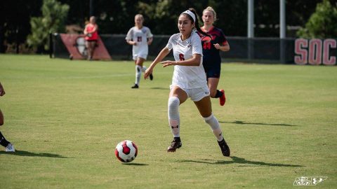 Austin Peay Women's Soccer allow two first half goals in loss to UT Martin Sunday afternoon at Morgan Brothers Soccer Field. (APSU Sports Information) Austin Peay Women's Soccer allow two first half goals in loss to UT Martin Sunday afternoon at Morgan Brothers Soccer Field. (APSU Sports Information)