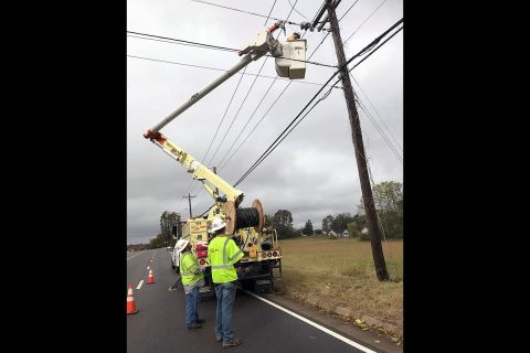 CDE Lightband crews continue to work on restoring power to those without in Clarksville.