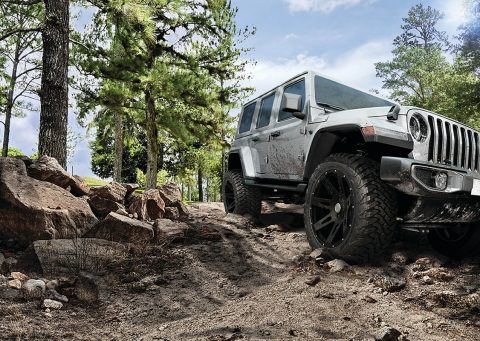 Hankook Tire offers outdoor enthusiasts an all-access pass to adventure with the all-new Dynapro MT2 (RT05). Hankook Tire offers outdoor enthusiasts an all-access pass to adventure with the all-new Dynapro MT2 (RT05).