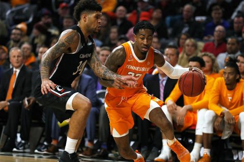 Tennessee Men's Basketball senior Jordan Bowden scored 13 points in loss to Cincinnati Wednesday night. (UT Athletics)