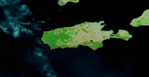 This image of Kangaroo Island was taken by the Terra satellite on December 16th, 2019, before the fires. (NASA Worldview) This image of Kangaroo Island was taken by the Terra satellite on December 16th, 2019, before the fires. (NASA Worldview)