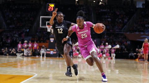 Tennessee Women's Basketball freshman #25 Jordan Horston had 16 points Sunday in win over Vanderbilt at Thompson-Boling Arena. (UT Athletics)