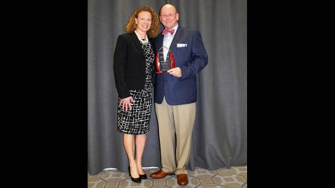 Austin Peay State University's Gregory R. Singleton receives the Outstanding First-Year Student Advocate Award. (APSU)