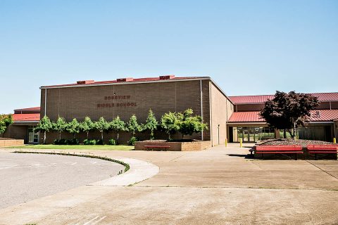 Rossview Middle School awarded the Tennessee Purple Star School Award