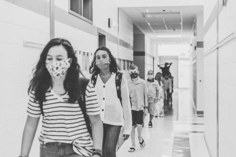 Social Distancing and face masks in the schools