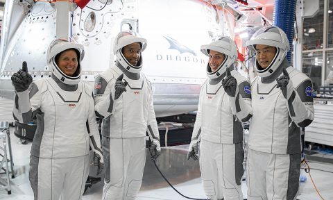 NASA’s SpaceX Crew-1 astronauts participate in crew equipment interface testing at SpaceX headquarters in Hawthorne, California, on Sept. 24, 2020. From left are mission specialist Shannon Walker, pilot Victor Glover, and Crew Dragon commander Michael Hopkins, all NASA astronauts, and mission specialist Soichi Noguchi, Japan Aerospace Exploration Agency (JAXA) astronaut. (SpaceX)