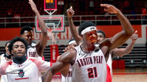 Austin Peay State University Govs Basketball topple Murray State Racers behind another exemplary Terry Taylor effort. (APSU Sports Information)