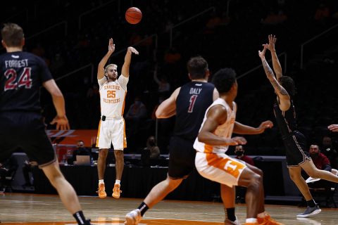 Tenenssee Vols Basketball takes down Saint Joseph's, 102-66, for Fifth Straight Win. (UT Athletics)