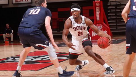 Austin Peay State University Men's Basketball senior Terry Taylor had 23 points and 12 rebounds in loss to Belmont at the Dunn Center Thursday night. (APSU Sports Information) Austin Peay State University Men's Basketball senior Terry Taylor had 23 points and 12 rebounds in loss to Belmont at the Dunn Center Thursday night. (APSU Sports Information)