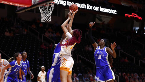 Tennessee Women's Basketball gets 70-52 win over Kentucky Sunday at Thompson-Boling Arena. (UT Athletics) Tennessee Women's Basketball gets 70-52 win over Kentucky Sunday at Thompson-Boling Arena. (UT Athletics)