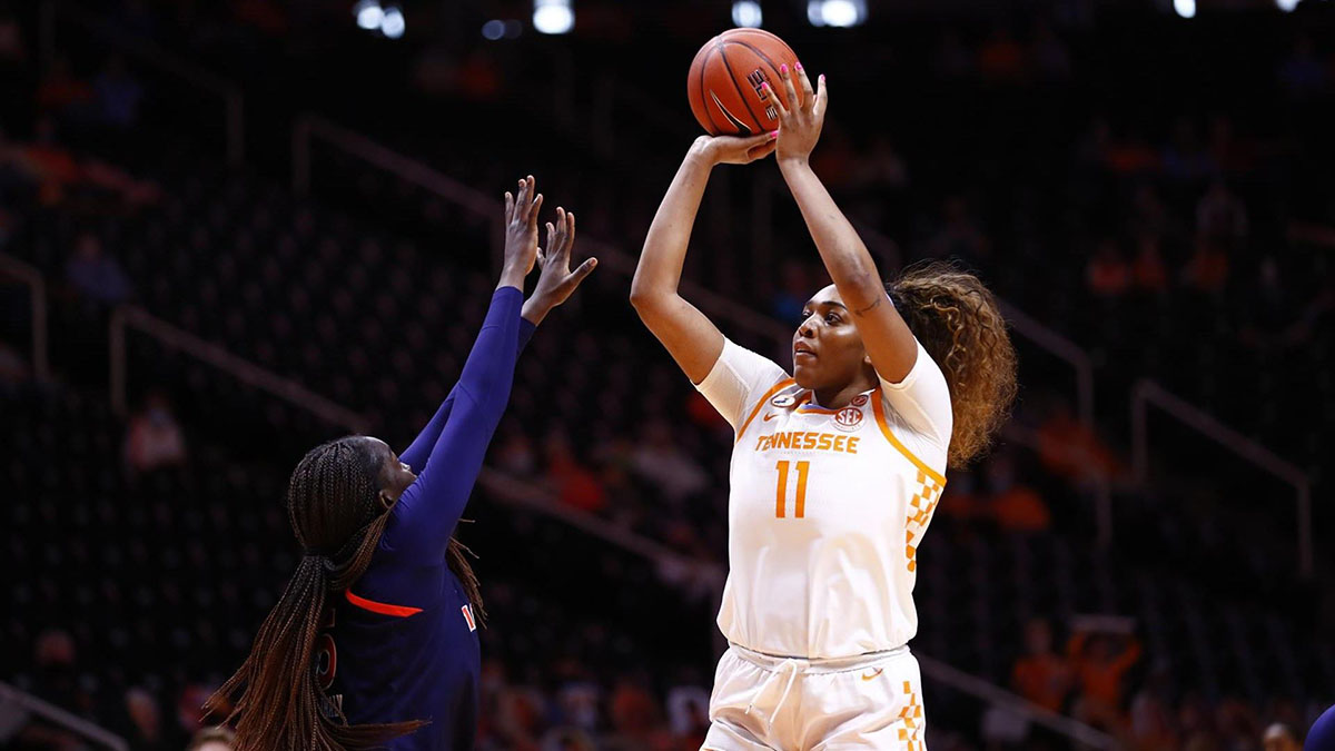 #20/#21 Tennessee Lady Vols Basketball rolls over Auburn, 88-54