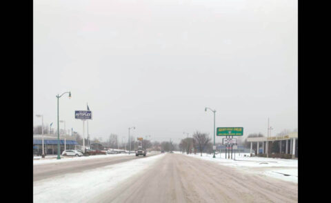 Snow and Ice on Riverside Drive. (Montgomery County Sheriff's Office)